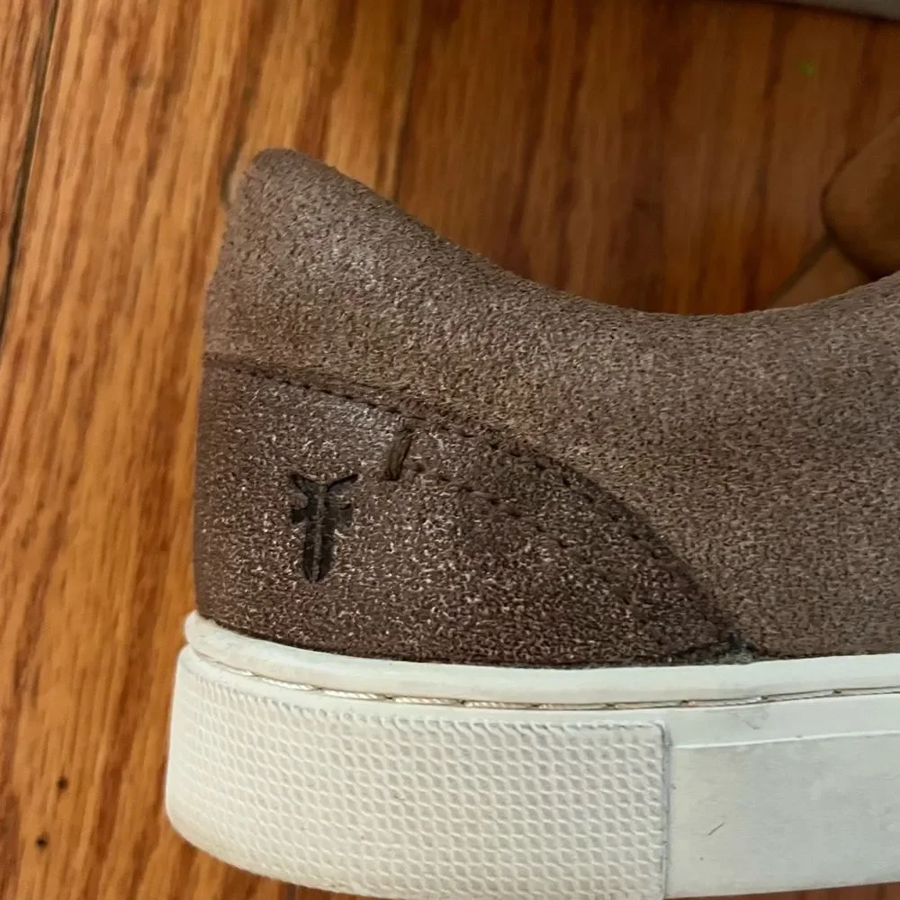 Frye | Women's Ivy Gore Distressed Leather Slip-On Sneakers in Brown Size 9